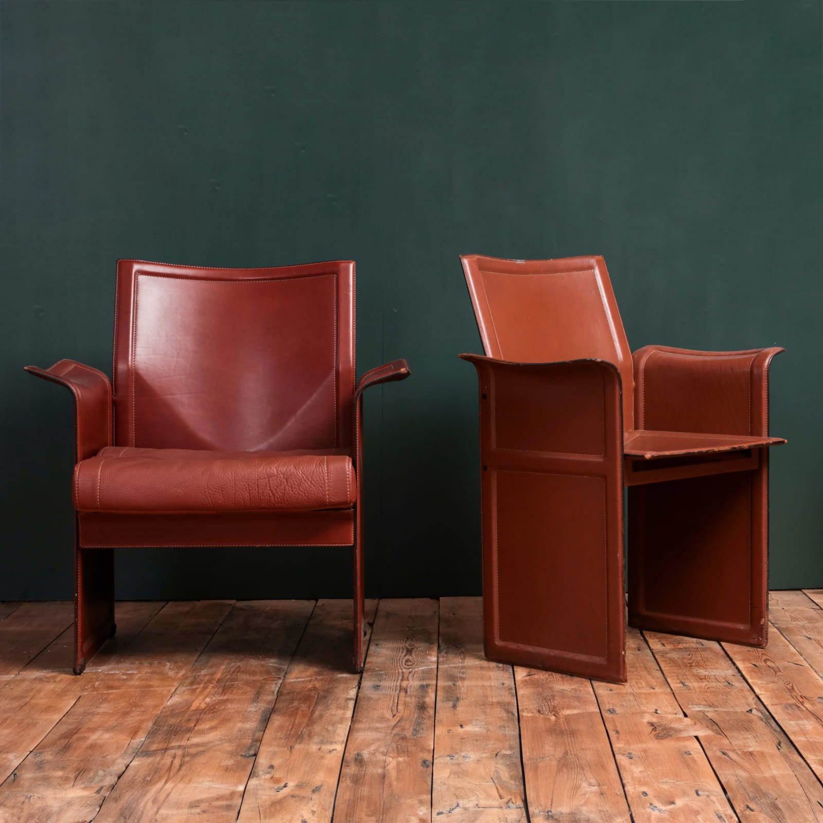20TH CENTURY ITALIAN CHAIRS