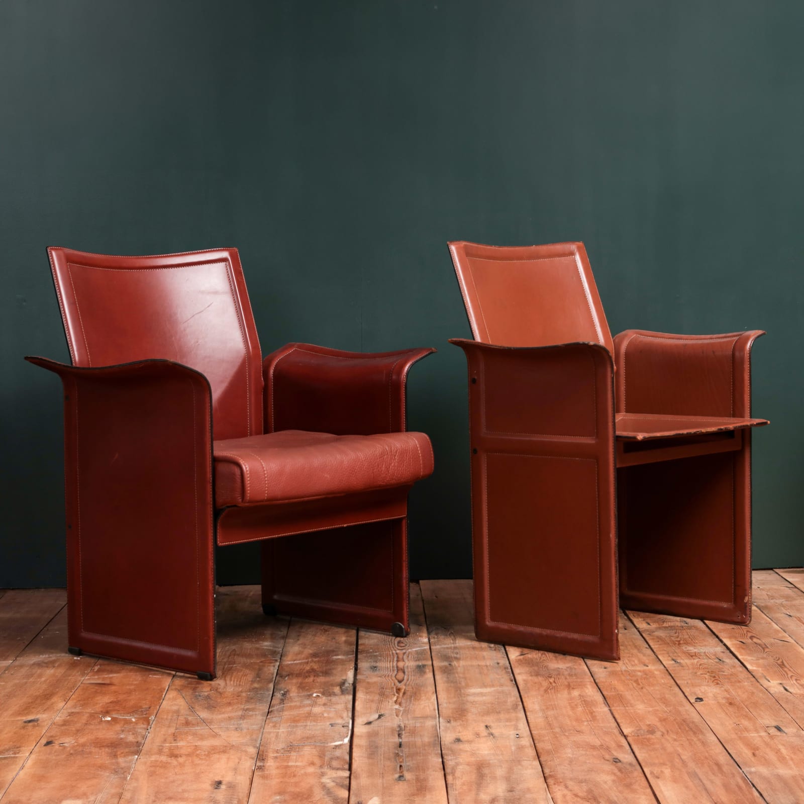 20TH CENTURY ITALIAN CHAIRS
