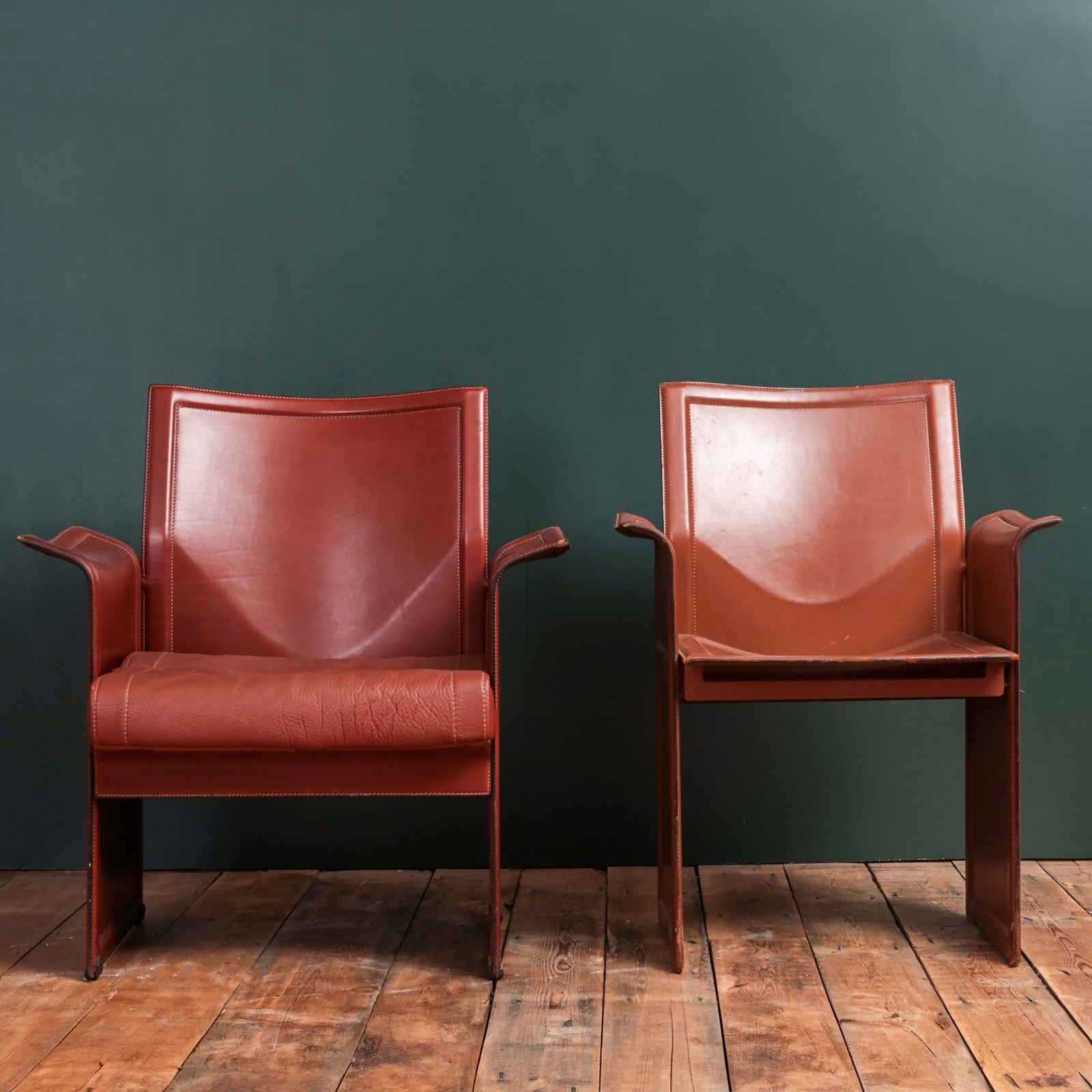 20TH CENTURY ITALIAN CHAIRS