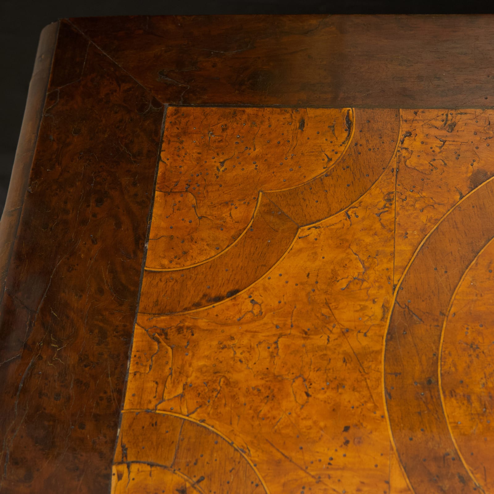 WILLIAM & MARY YEW AND MAPLE CHEST OF DRAWERS