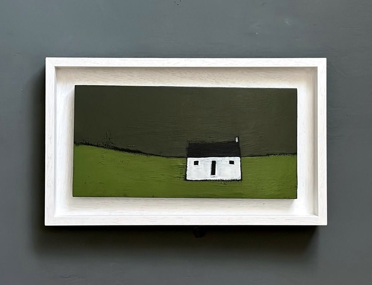 Angie Hunt, Solitary