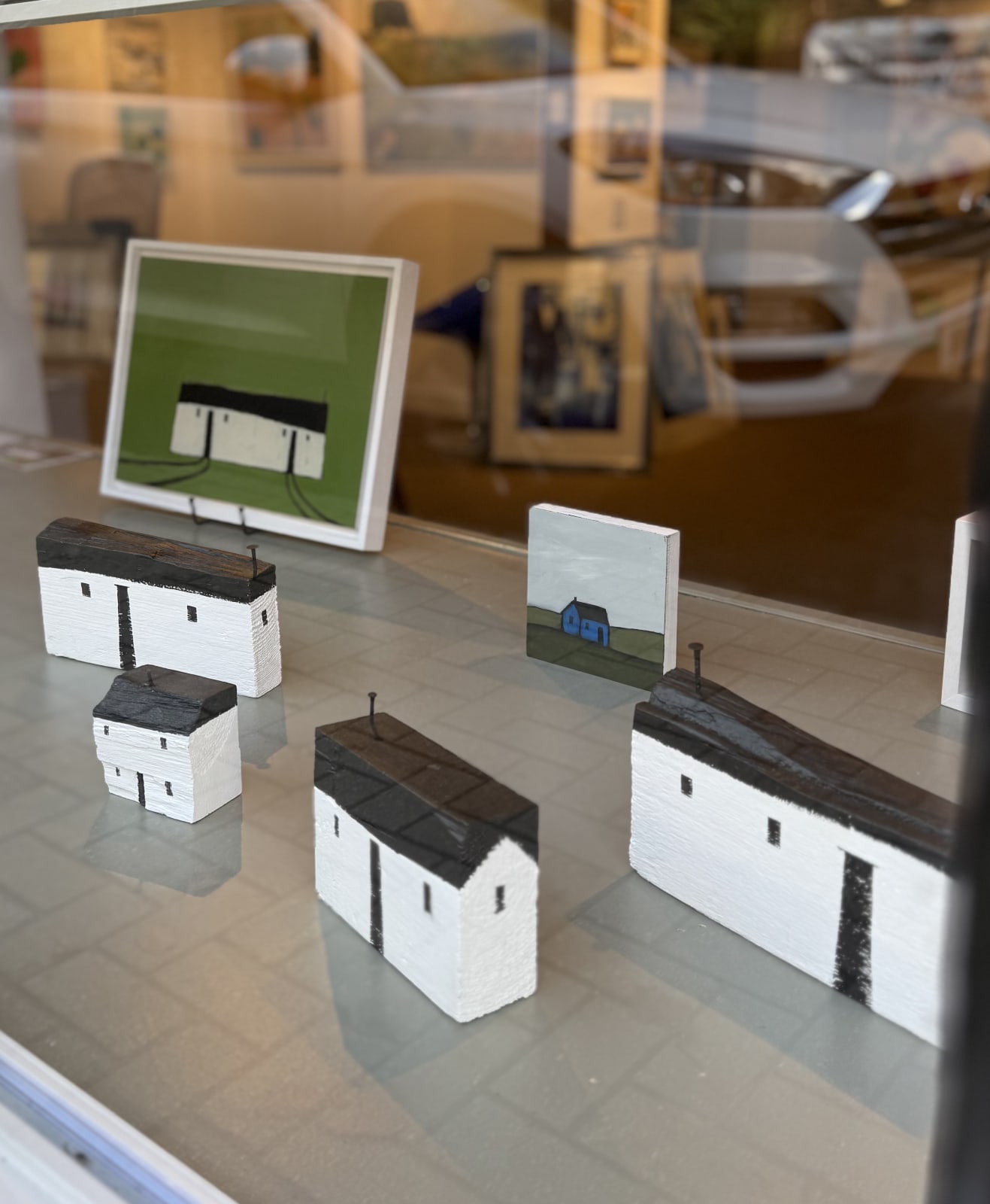 Angie Hunt, Little White Houses - various