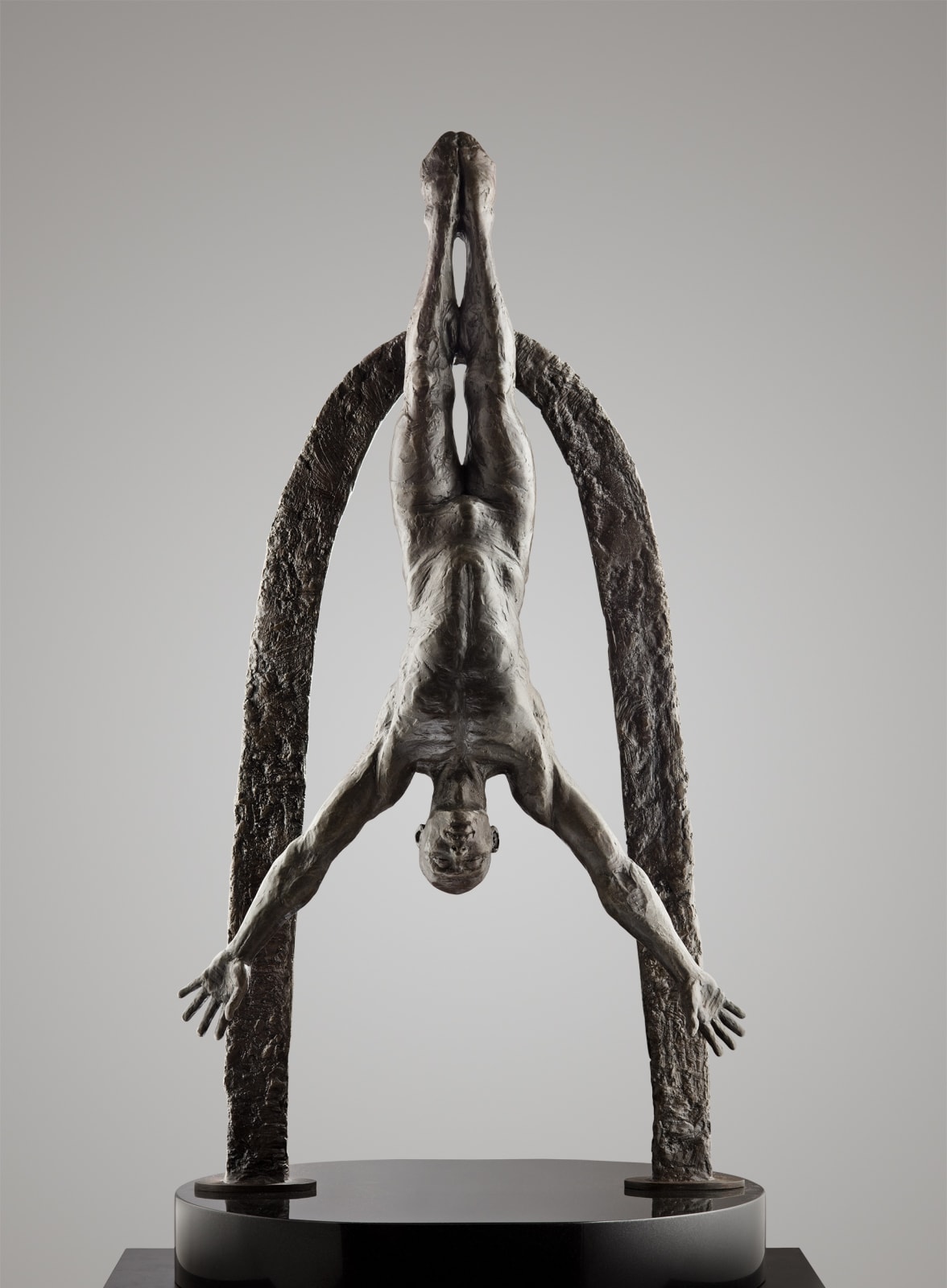 Trust, Bronze, Suspended, Male