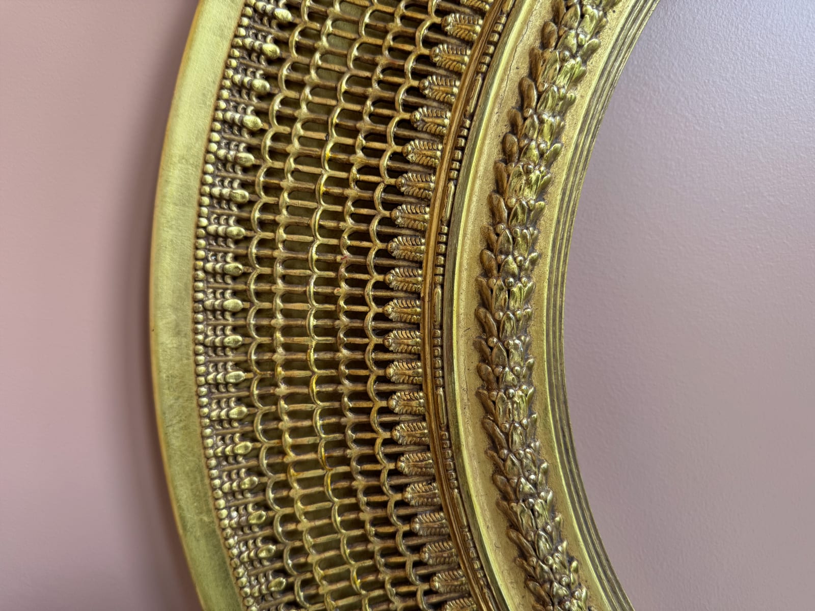 GILDED GRILLE 22, 2021