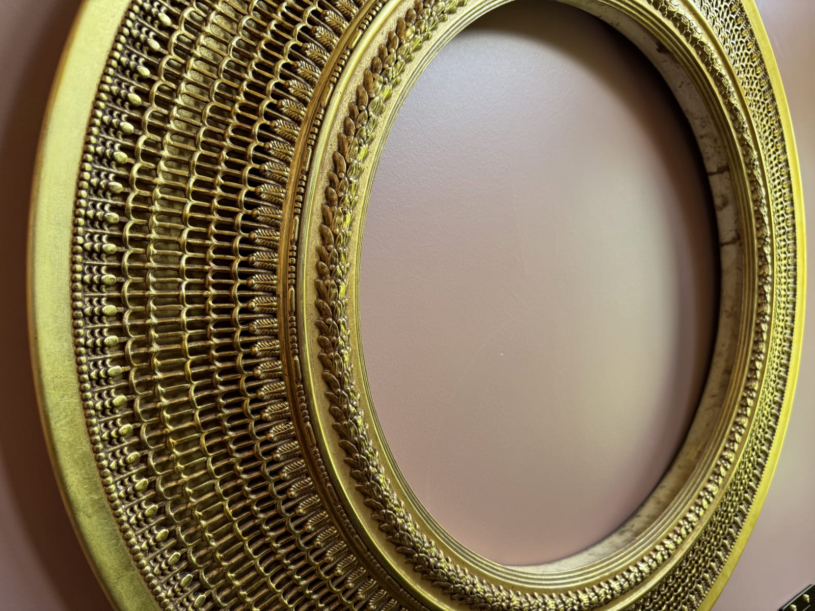 GILDED GRILLE 22, 2021
