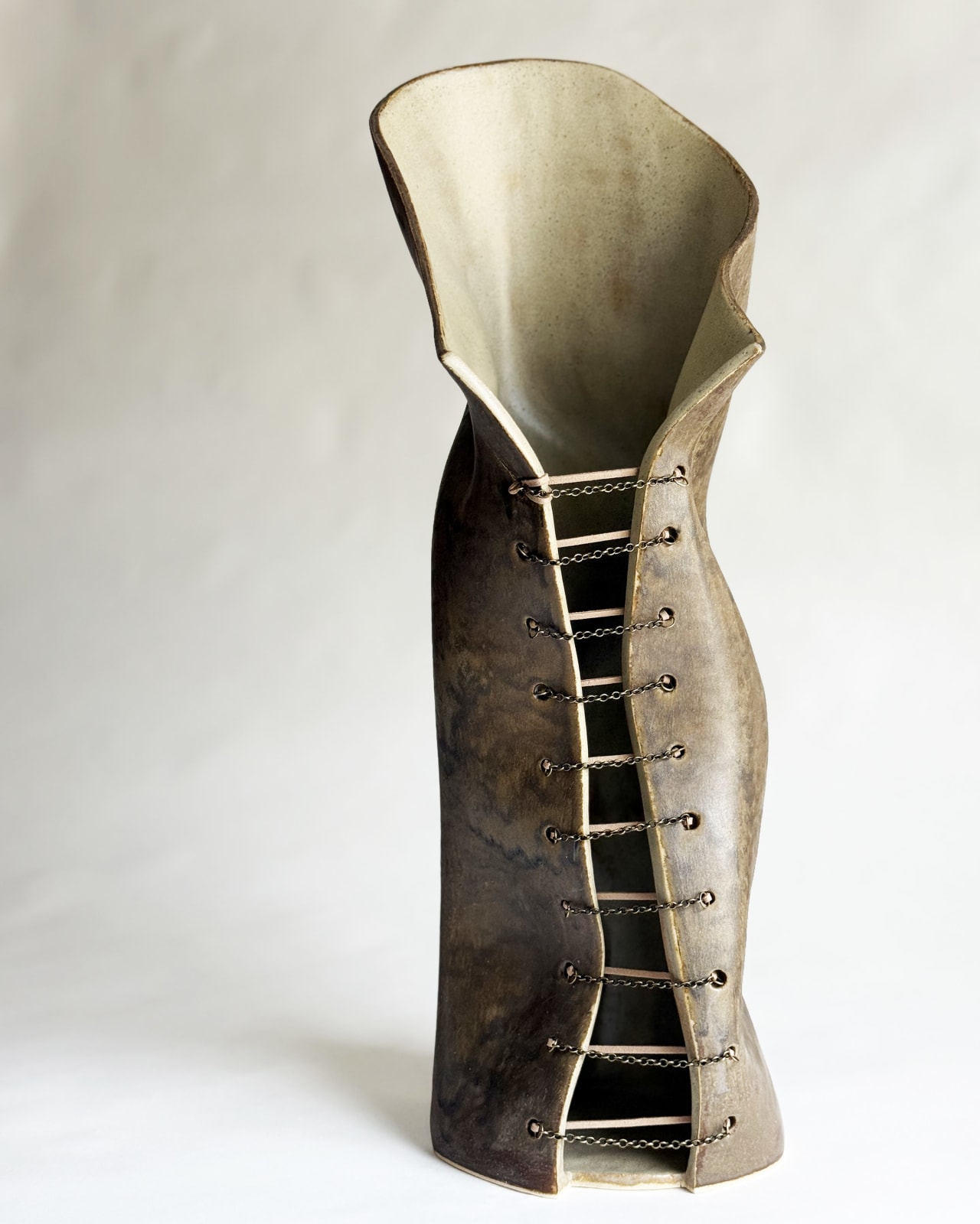 Hillary Cumberworth, Duality, 2025