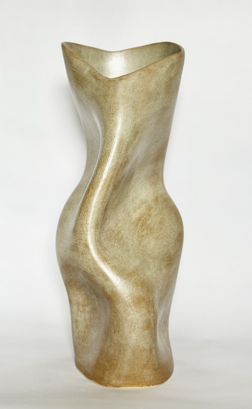 Hillary Cumberworth, Uplift, 2025