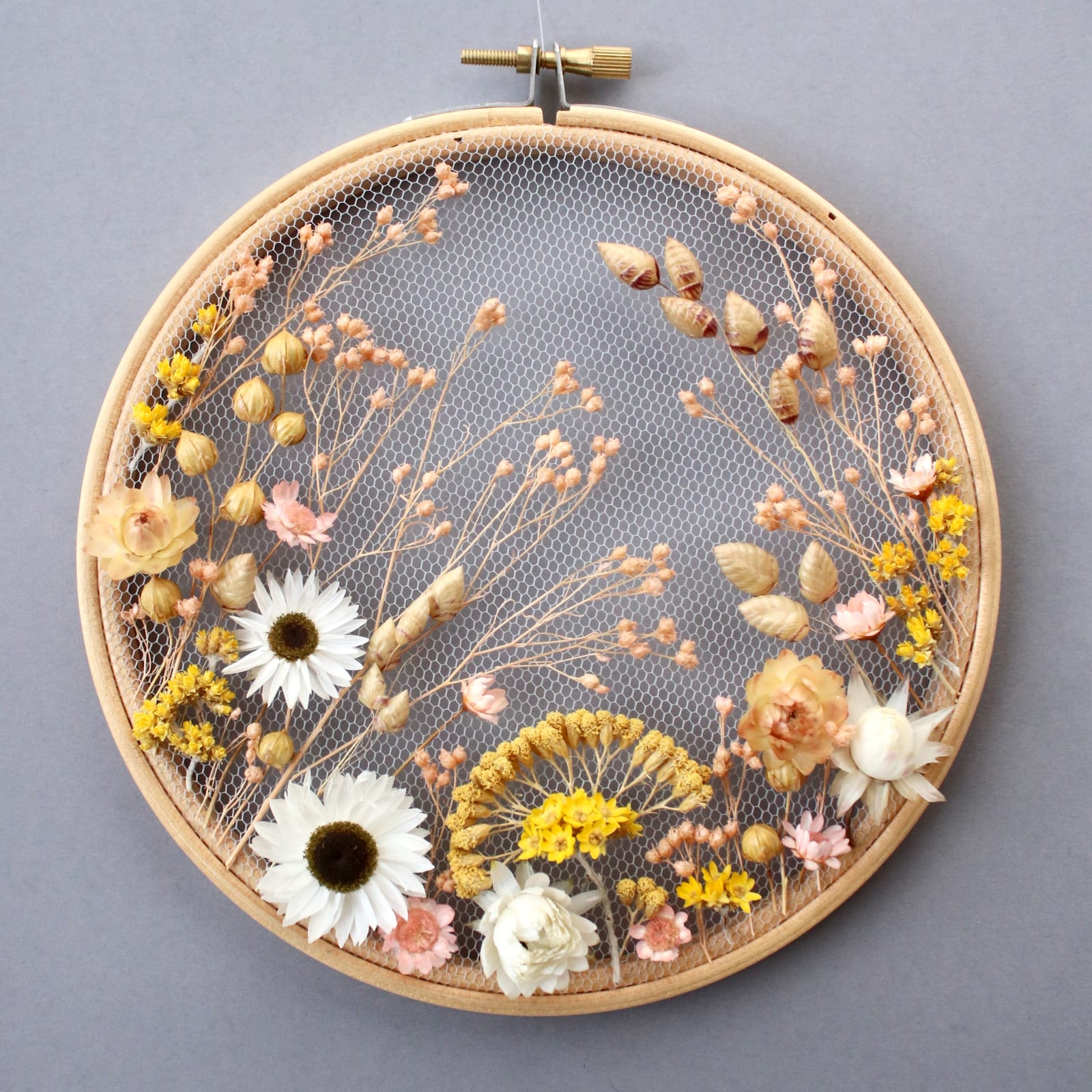 Olga Prinku, Untitled, 2022