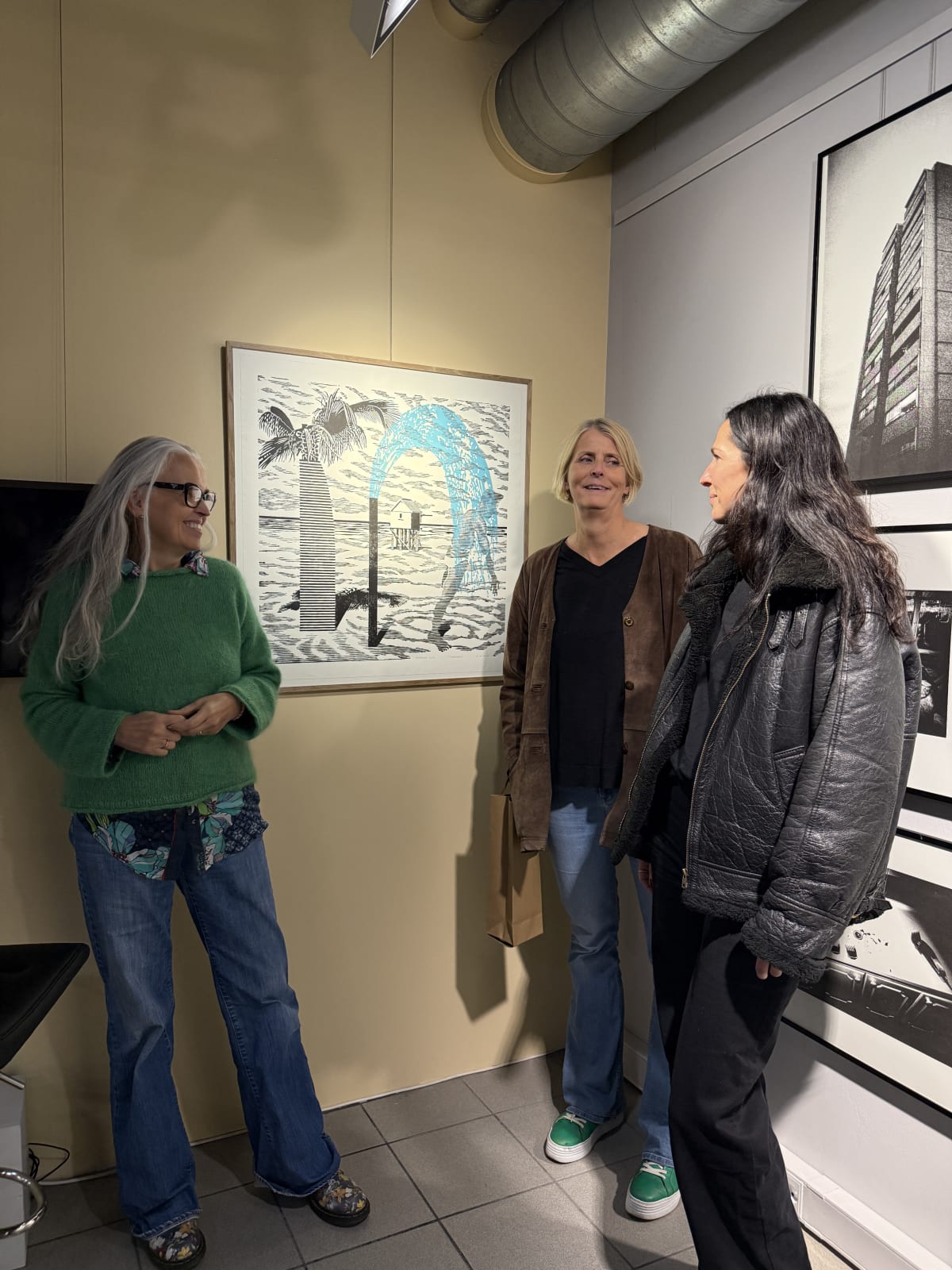 Annette Halvorsenog sit tverk "Utedusj"