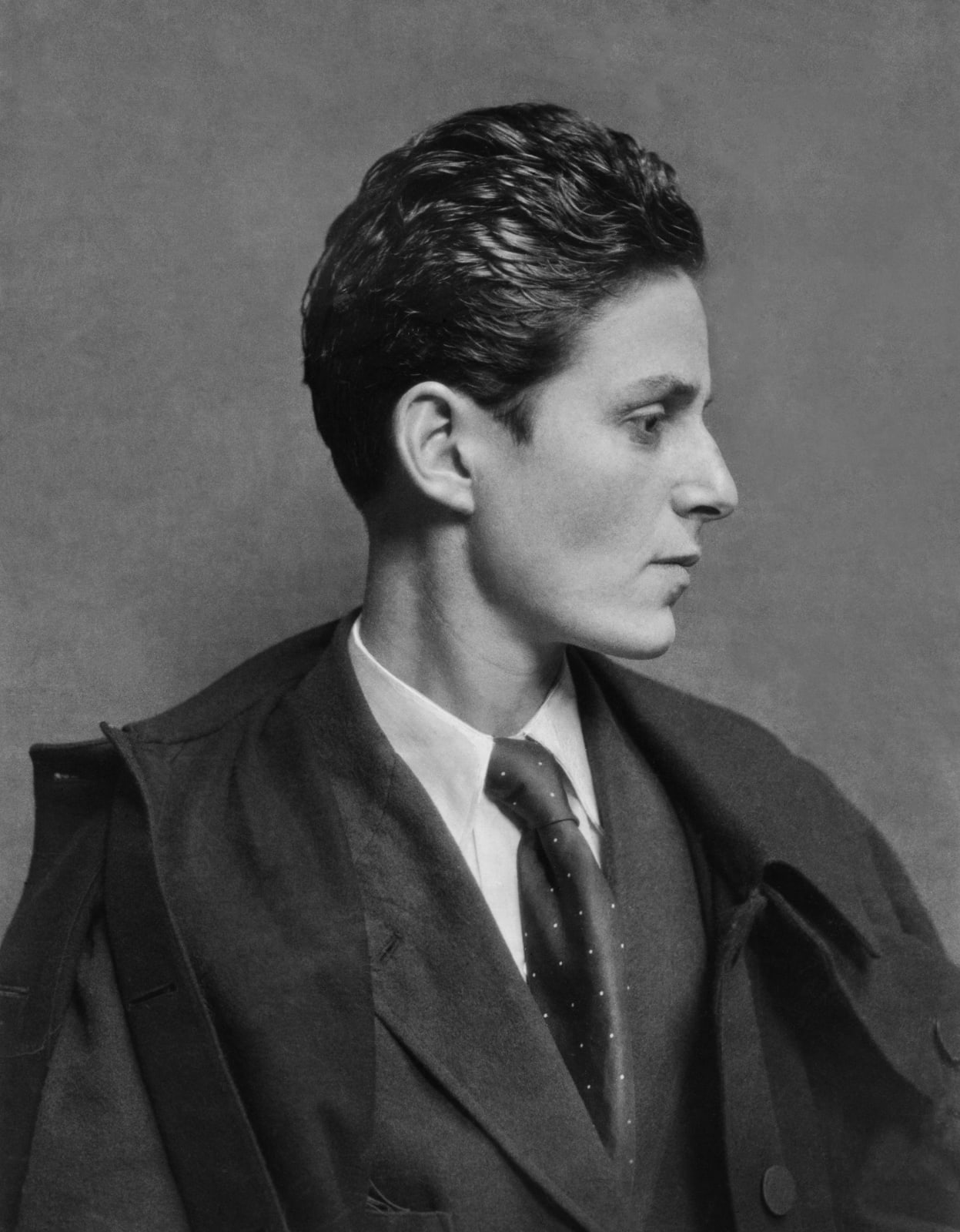E.O. Hoppé, Gluck, 1924