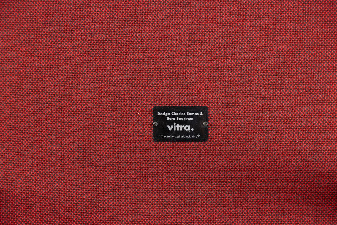 Charles Eames, Organic Armchair, 1940 / 2000s