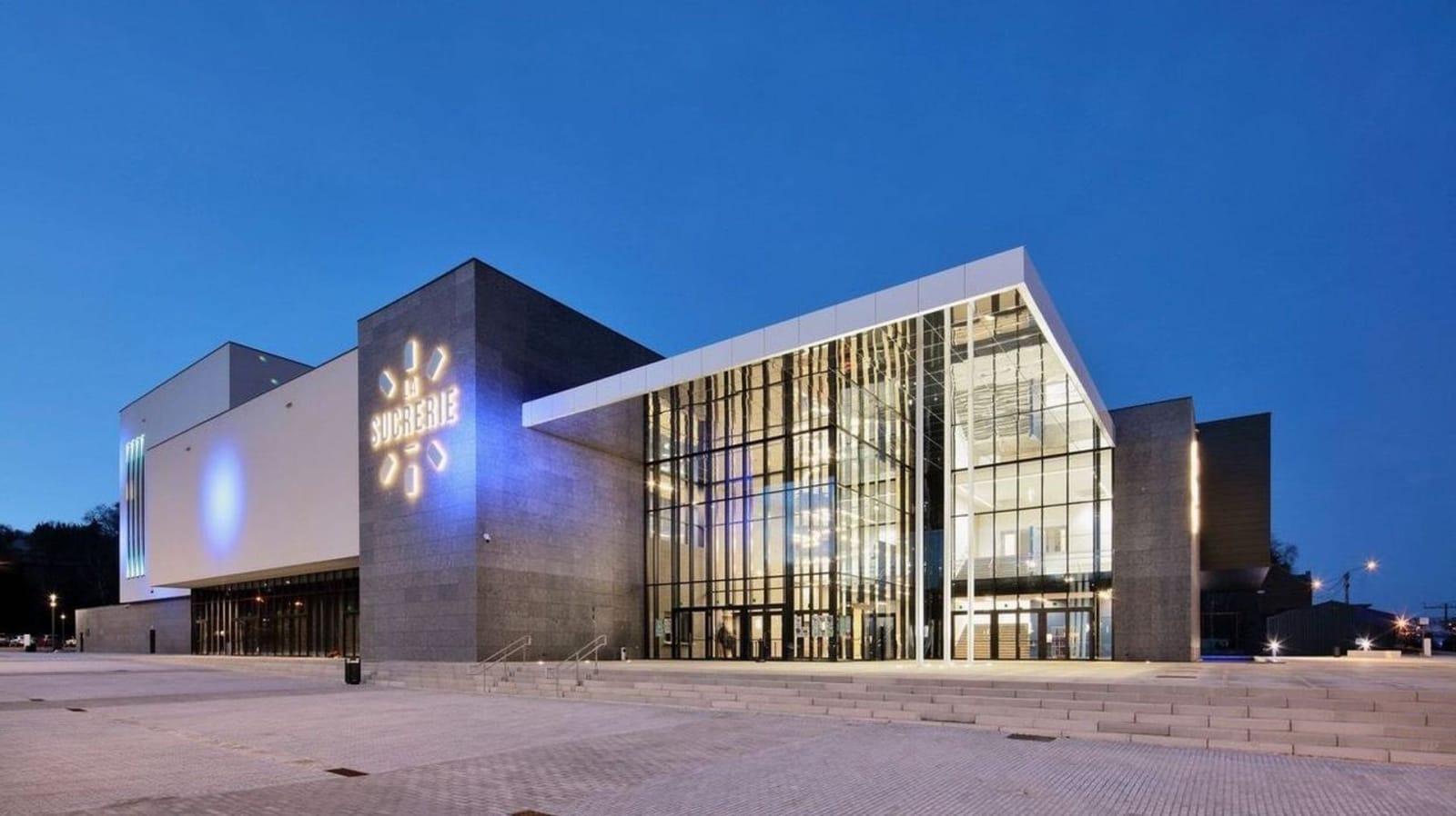 La sucrerie de Wavre, a wonderful place for art exhibitors in Wallonia