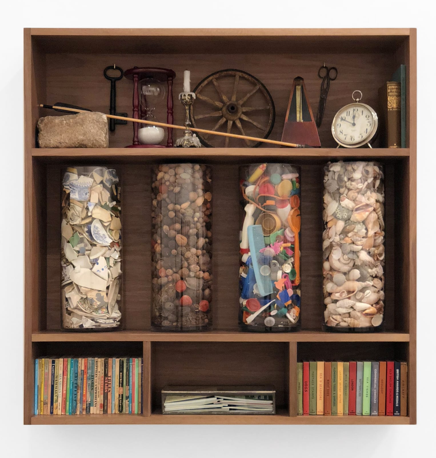 Mark Dion, Theatrum Mundi (Cosmological Cabinet), 2018