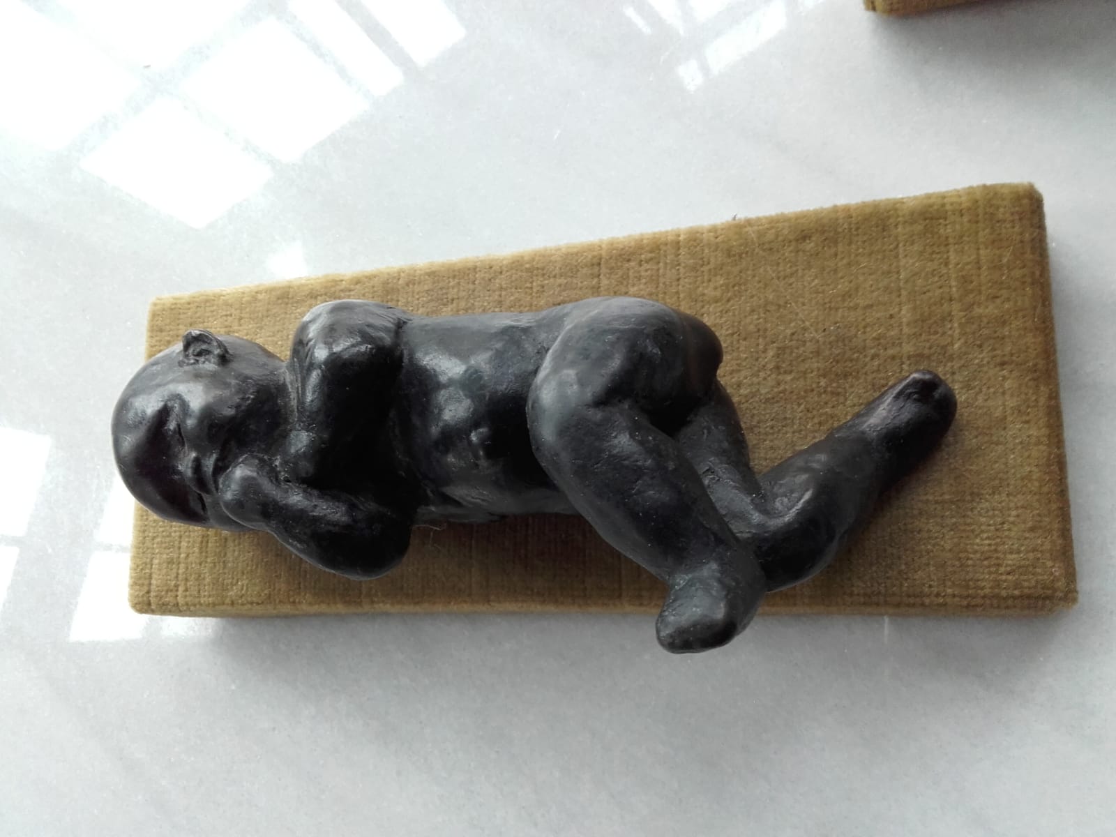 Georg Ehrlich (1897-1966) Baby Boy n.d. Bronze Private Collection © Georg Ehrlich estate To see and discover more about this artist click here