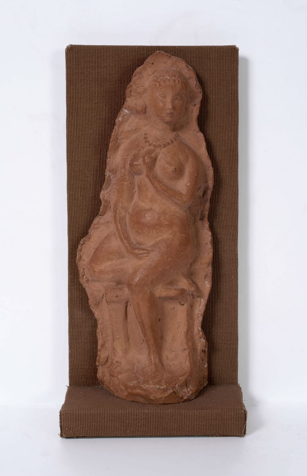Fred Kormis (1897-1986) Seated Female Nude ca. 1958-65 Terracotta 30 x 13 x 4 cm Ben Uri Collection To see and discover more about this artist click here