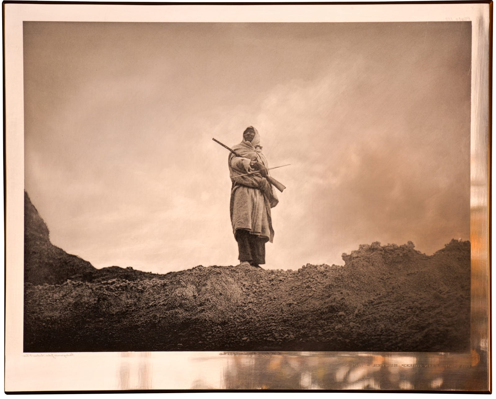 Edward S. Curtis, The Mountain Sheep Hunter - Sioux, 1904
