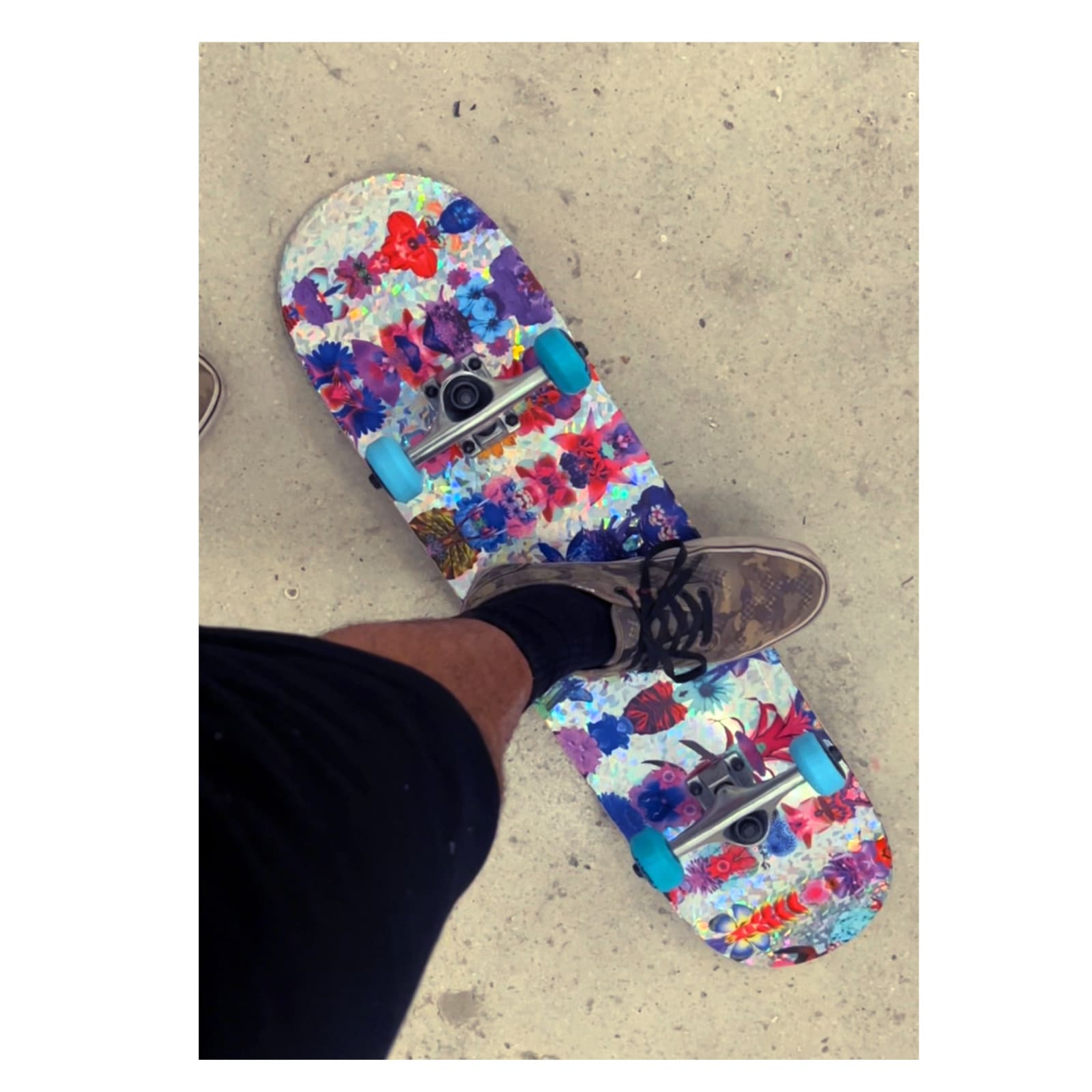 Skateboard Iridescent, 2023