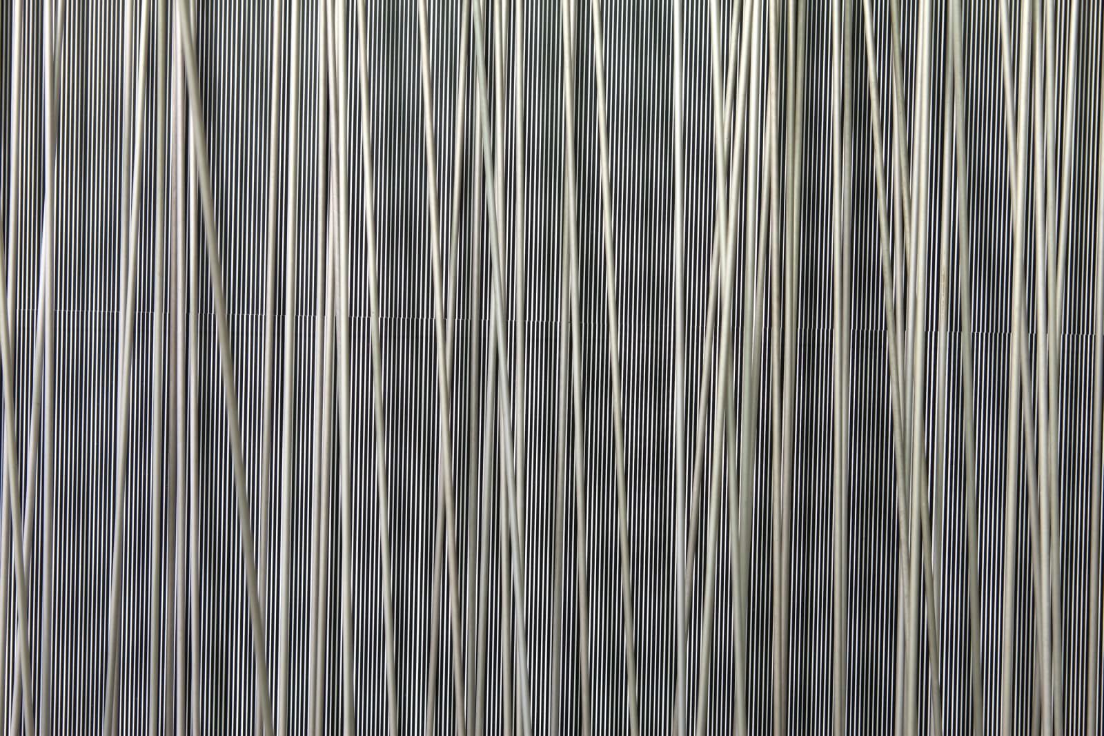 Murale Panoramico Vibrante Sonoro, 1968, Metal, wood, paint, lined paper, 230 x 480 x 380 cm