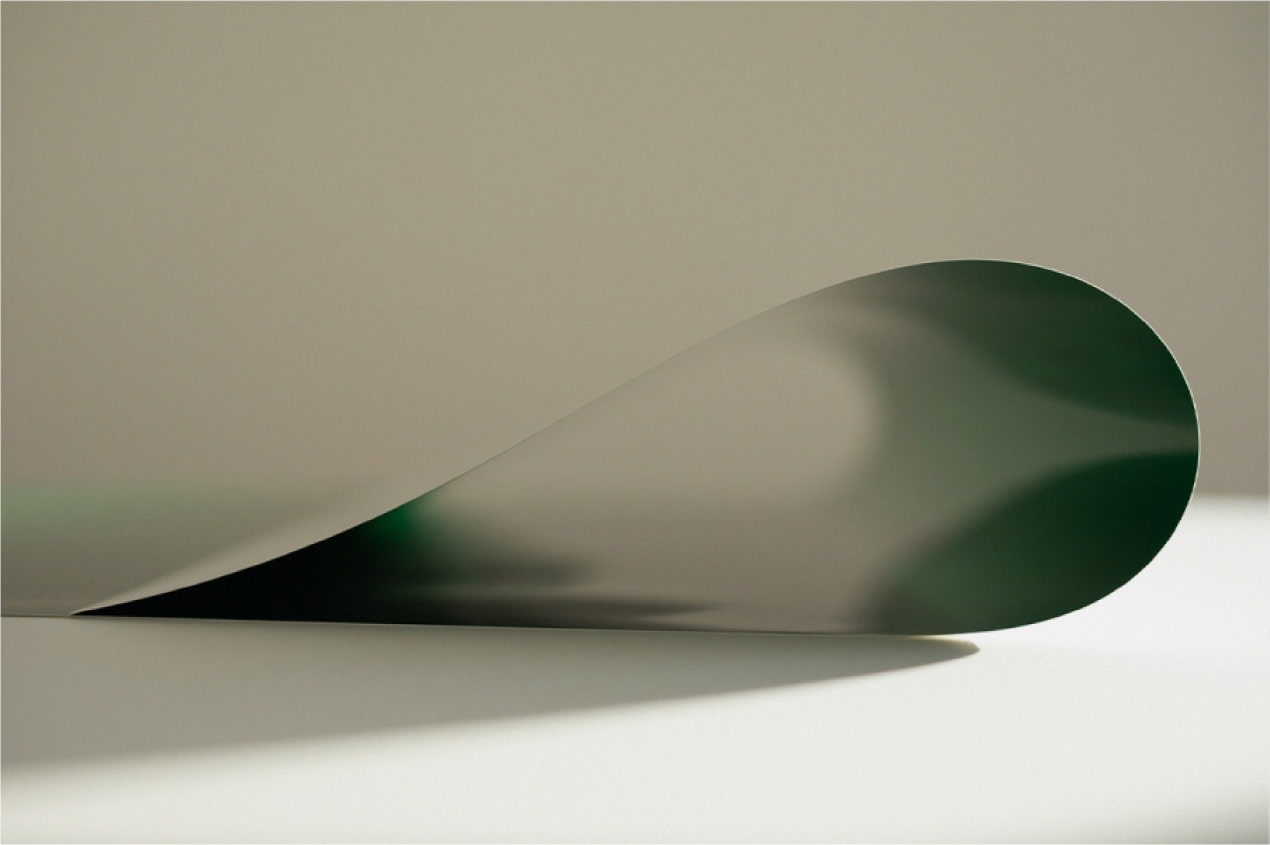 Wolfgang Tillmans, paper drop (green), 2019