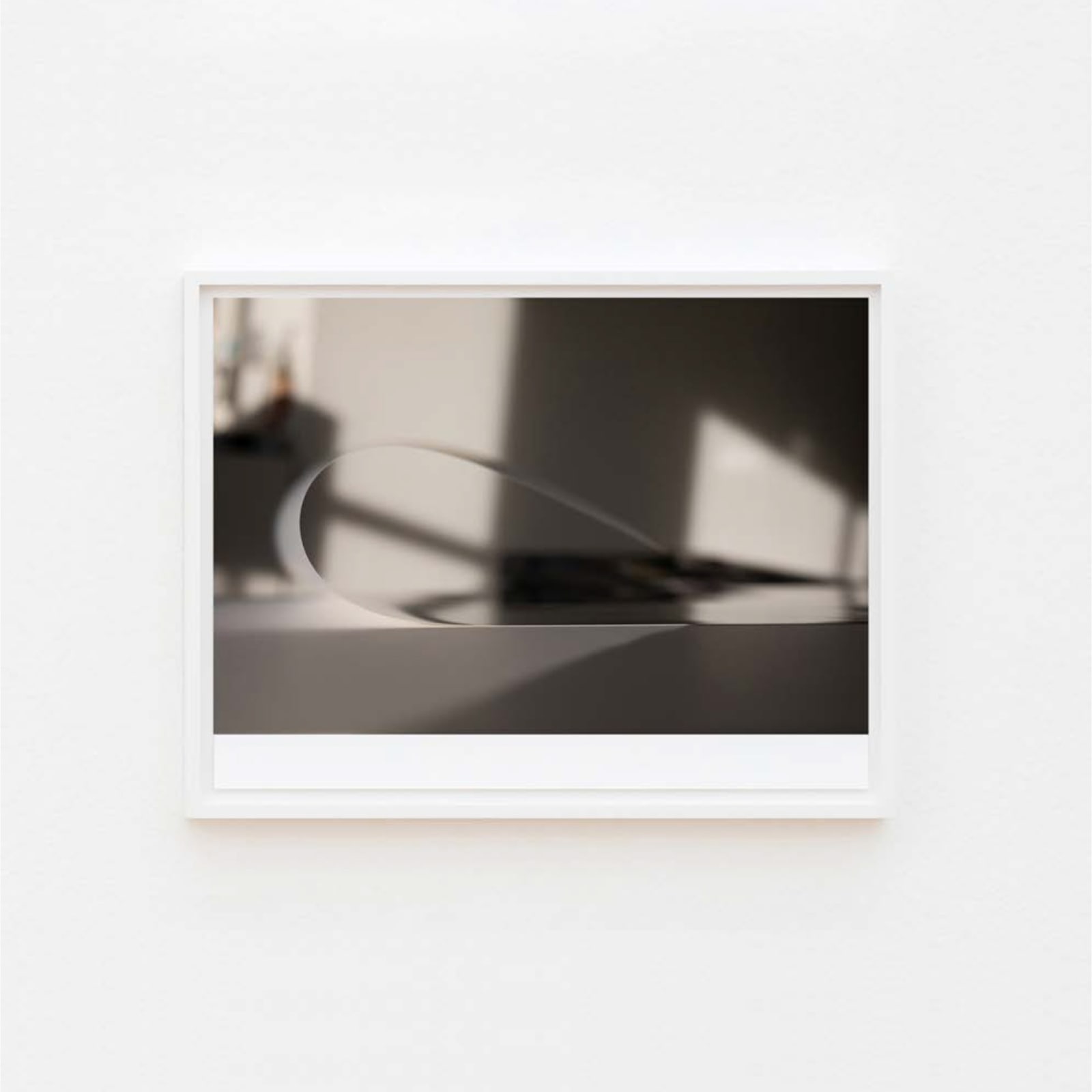 Wolfgang Tillmans, paper drop (ghost), 2019