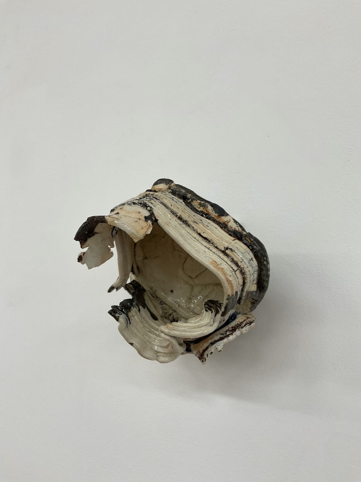 Caroline Chouler-Tissier, The Ground Beneath Your Feet (w xiv), 2023