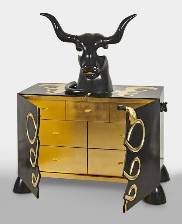 Hubert Le Gall, Taureau Cabinet, 2002