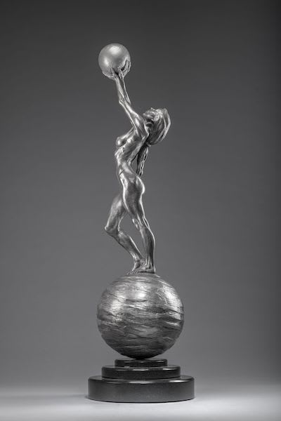 Richard MacDonald, Diana Earth & Moon, Third Life Platinum, 2018