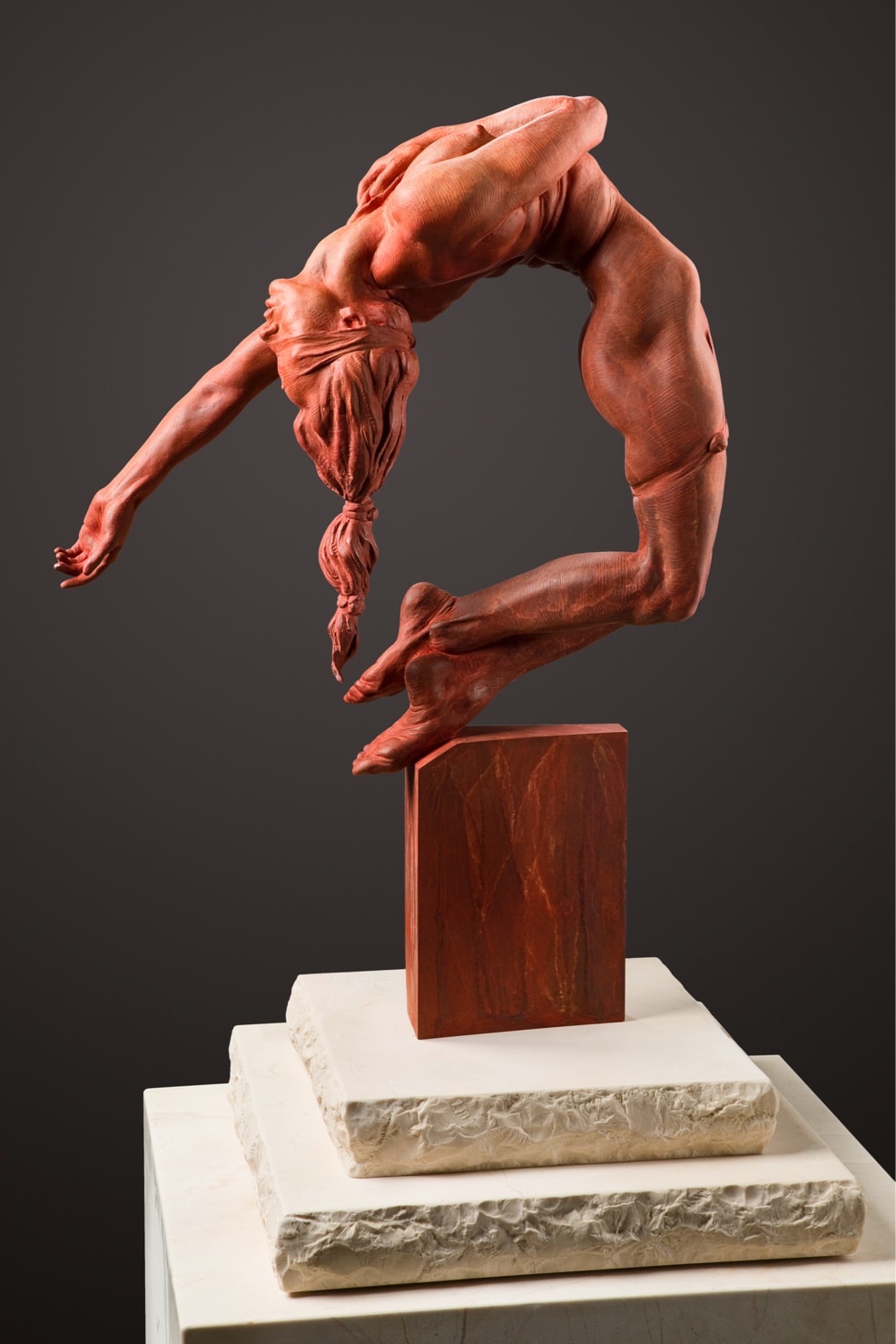 Richard MacDonald , Eurydice III, Red, 2015