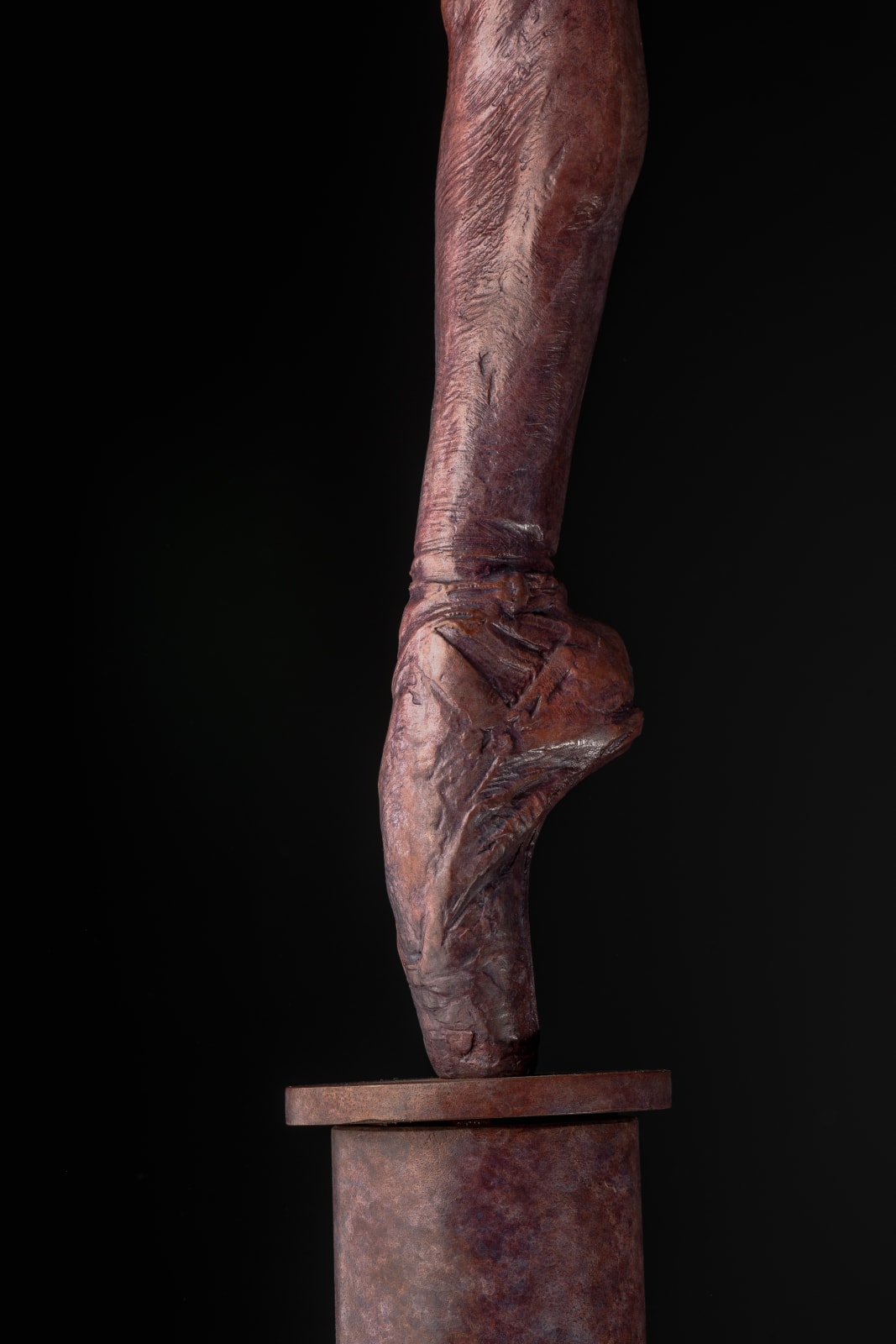 Richard MacDonald , Flight in Attitude, Column, 2019