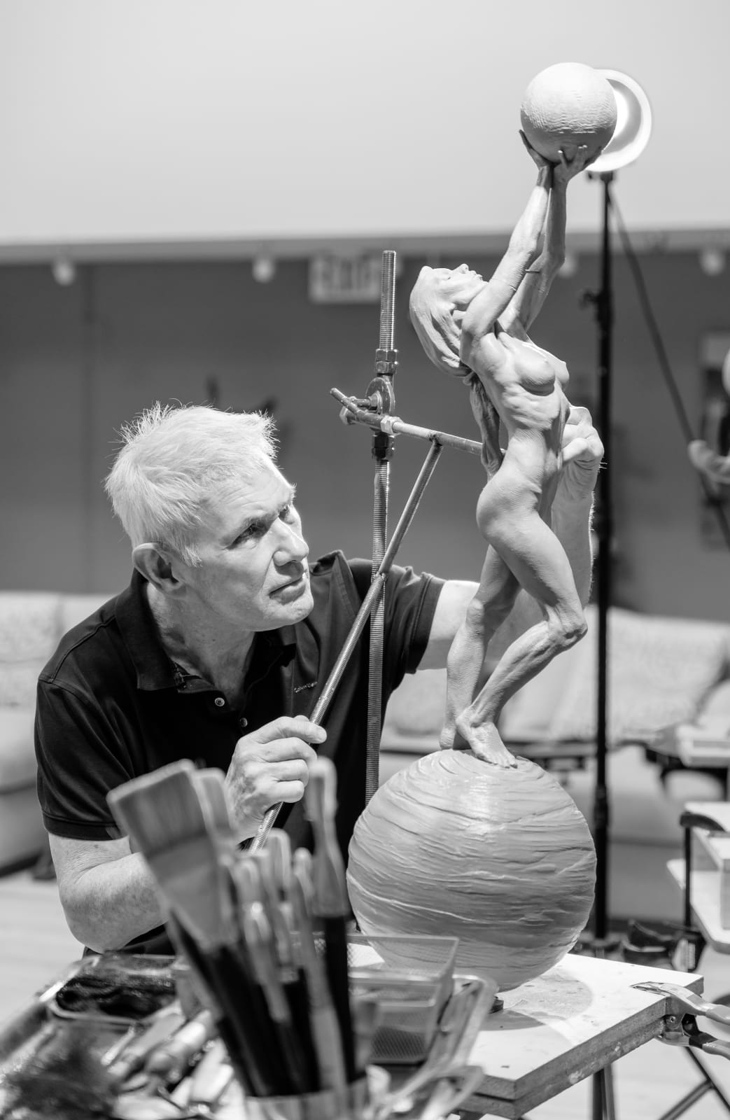 Richard MacDonald , Diana Earth & Moon Atelier, 2019