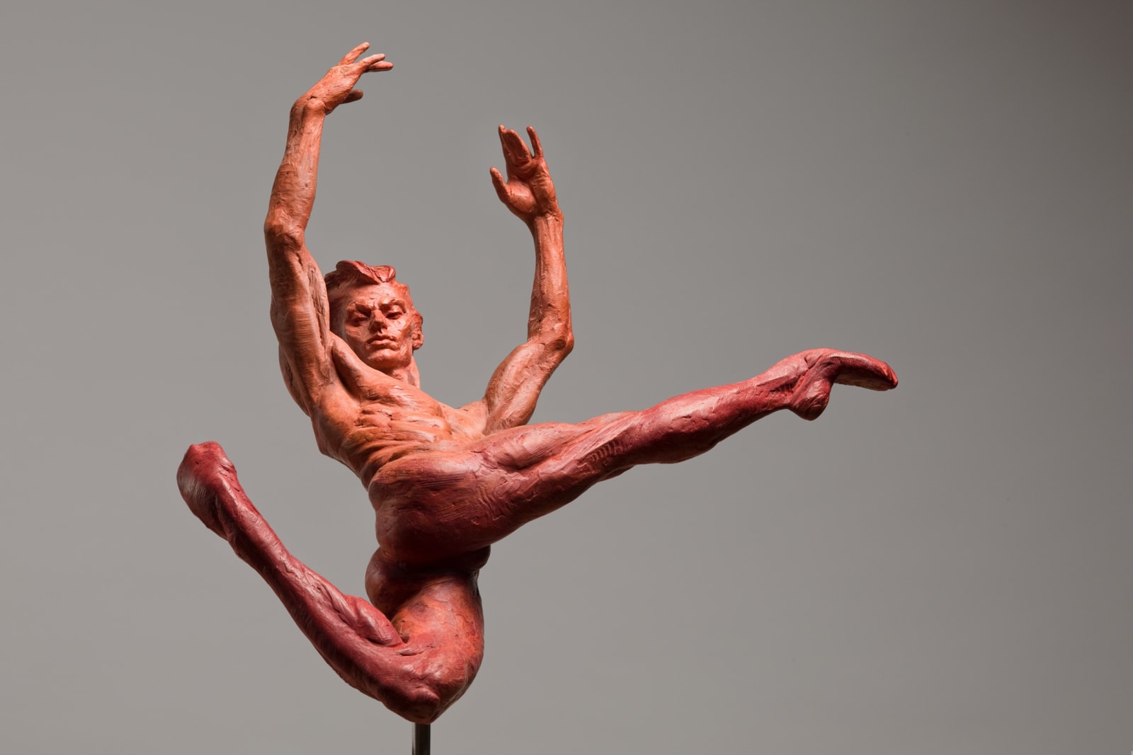 Richard MacDonald , 540 Revolution Quarter Life, Red, 2015