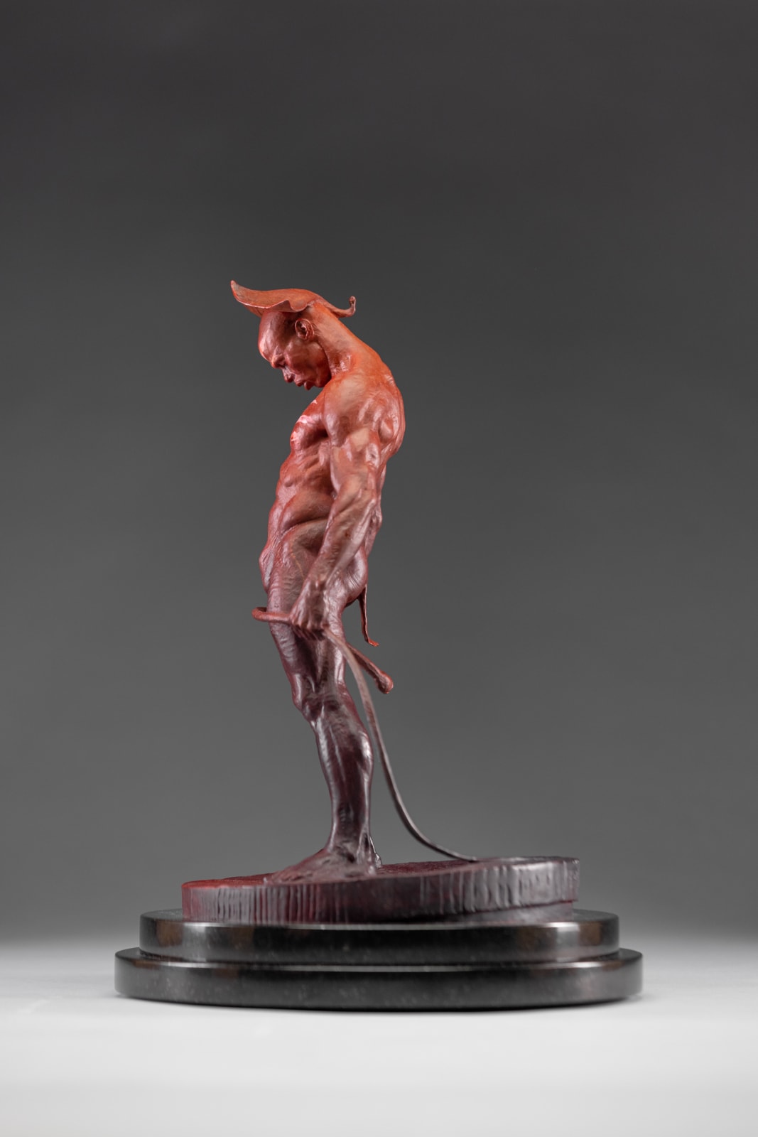 Richard MacDonald , The Guardian Red, Atelier , 2021