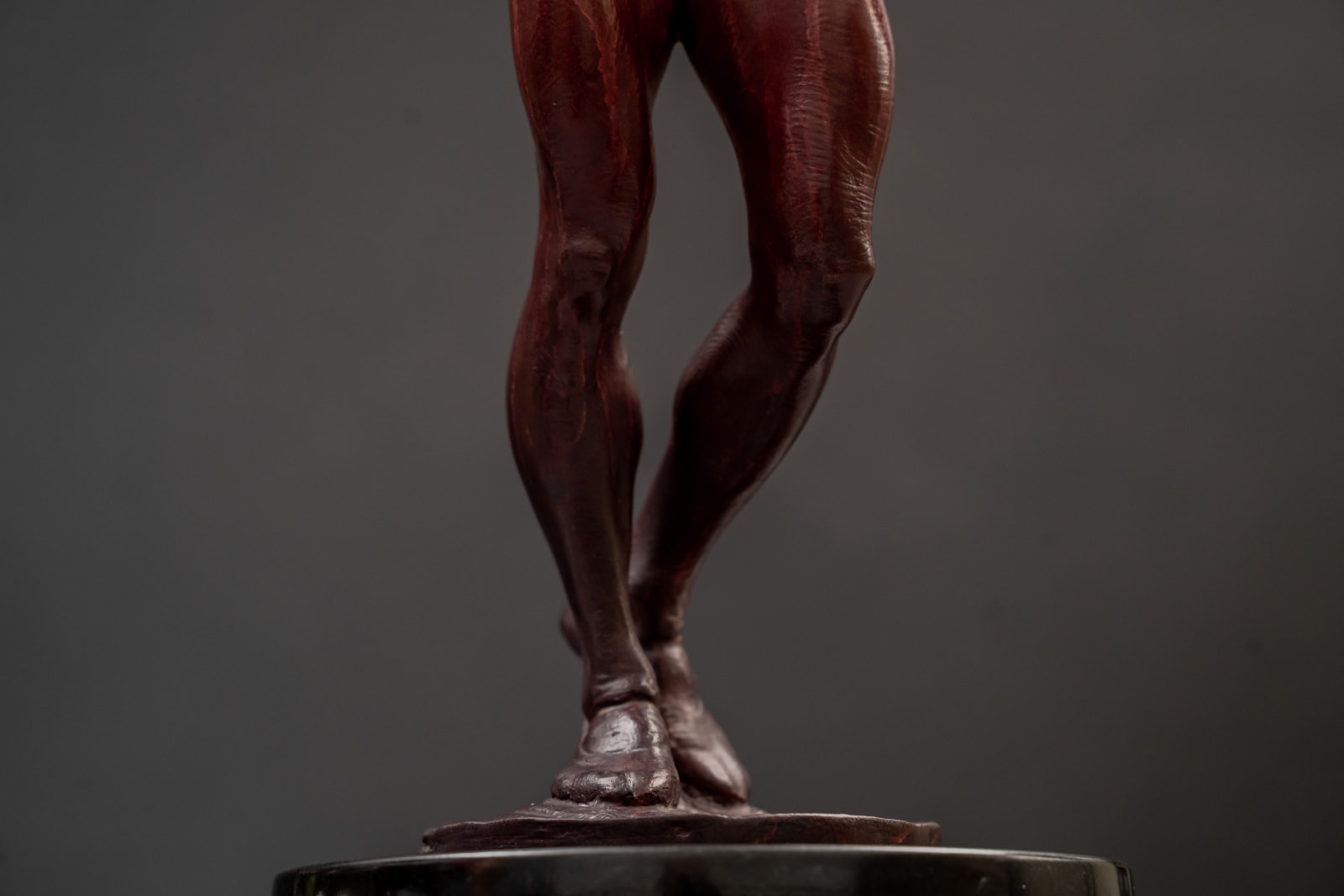 Richard MacDonald, Nureyev, Atelier, Red, 2021