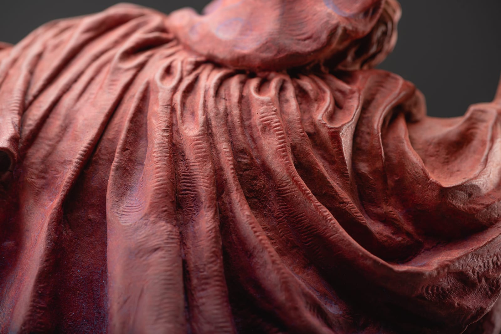 Richard MacDonald, Jacques, Atelier, Red, 2019