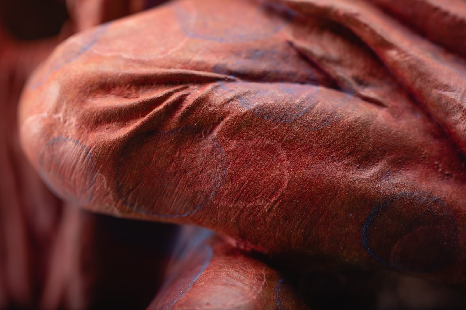 Richard MacDonald, Jacques, Atelier, Red, 2019