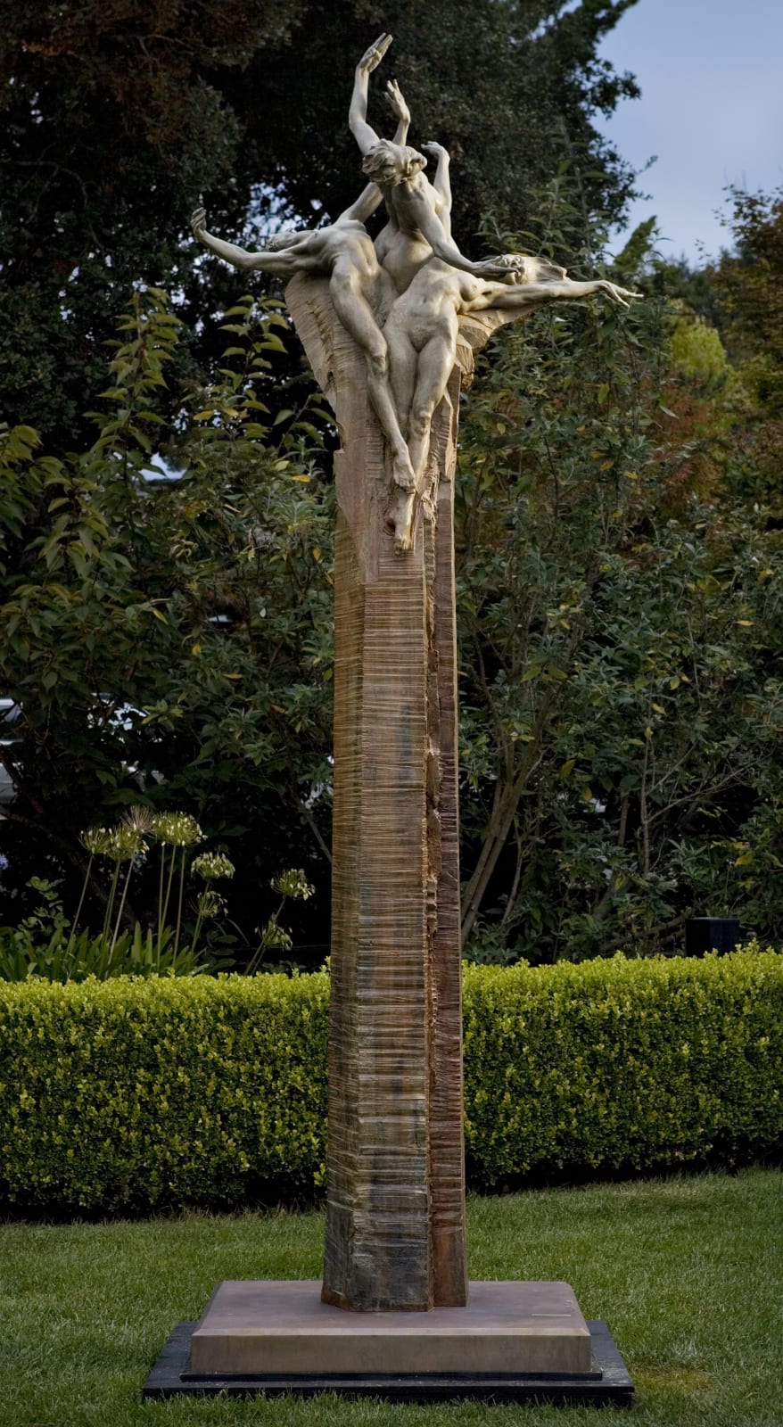 Richard MacDonald, Three Graces, Half Life, Fountain Column, 2010