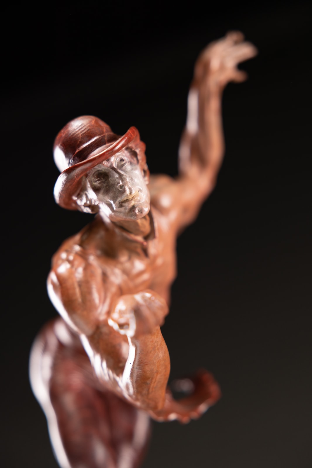 Richard MacDonald, Rain, Atelier Red, 2022
