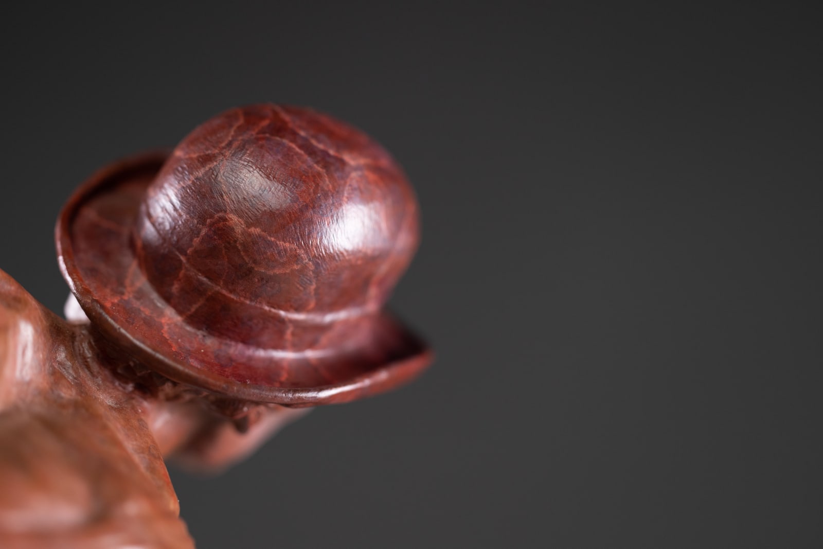 Richard MacDonald, Rain, Atelier Red, 2022