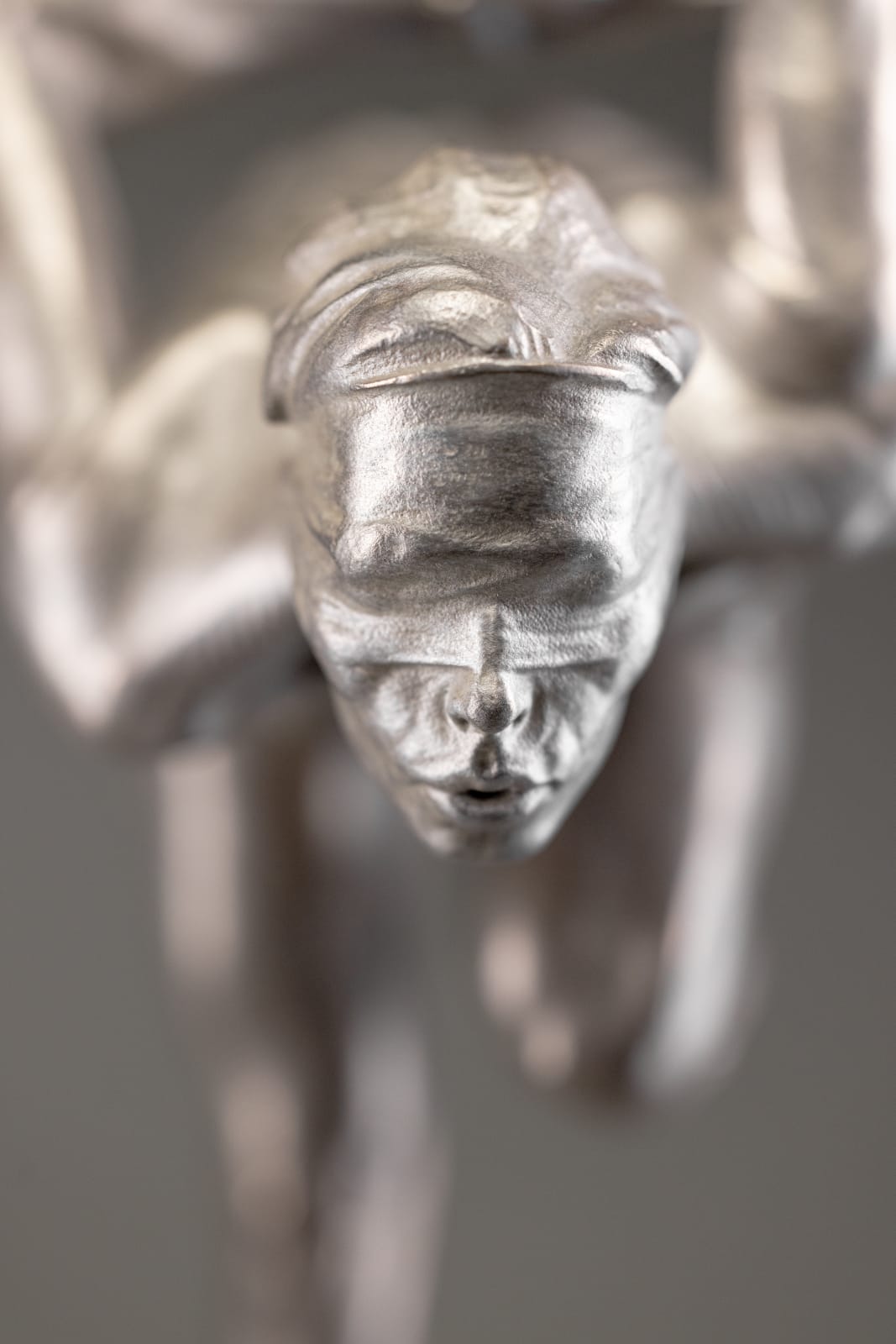 Richard MacDonald , Blind Courage Platinum, Atelier , 2021