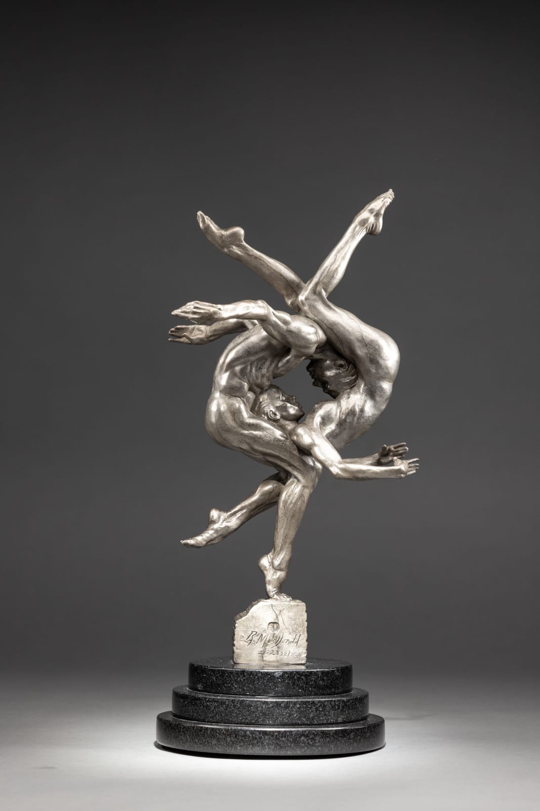 Richard MacDonald, Duality Atelier Platinum , 2023