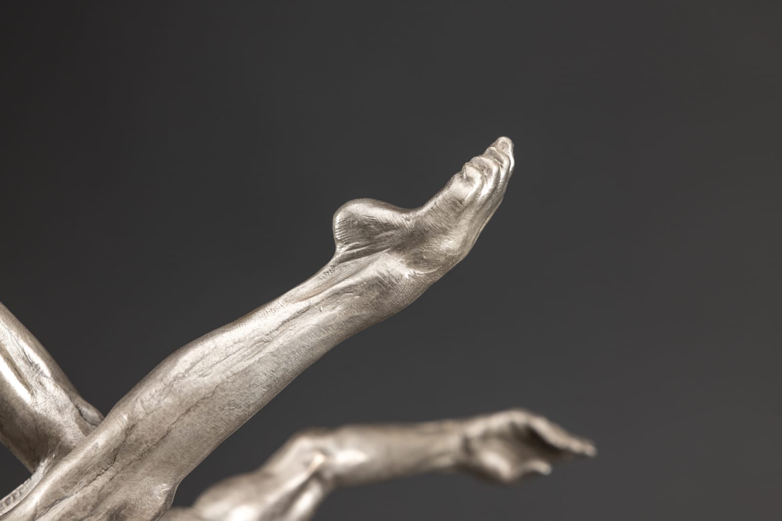 Richard MacDonald, Duality Atelier Platinum , 2023