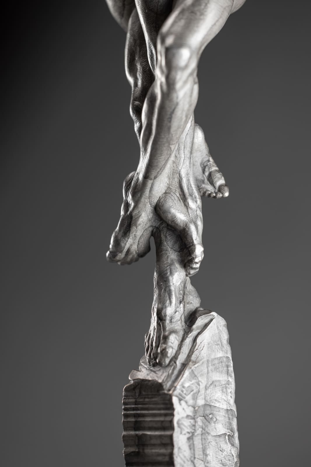 Richard MacDonald , Origins Atelier, Platinum, 2022