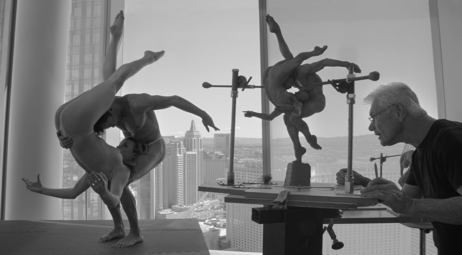 Richard MacDonald, Duality, Column, 2017