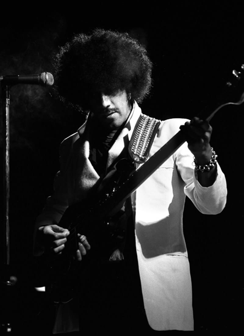 THIN LIZZY, Philip Lynott Soundcheck, 1981
