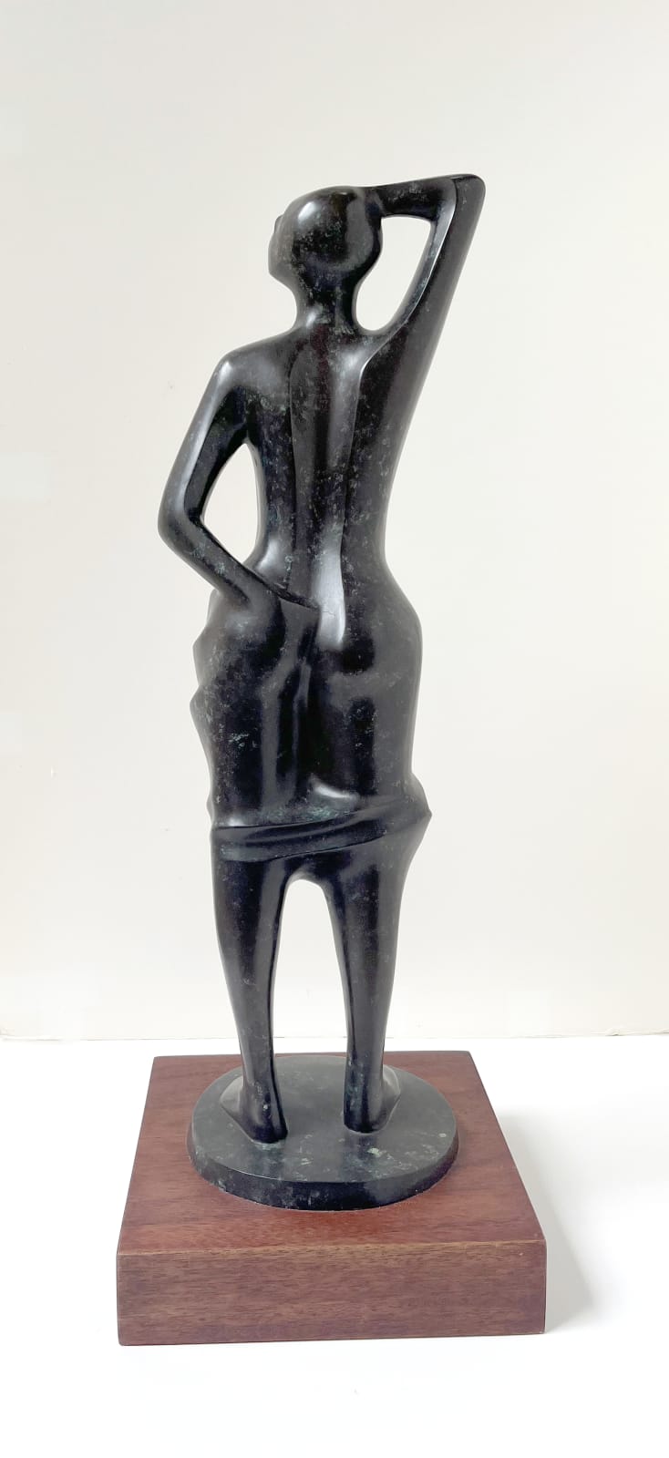 Elizabeth Catlett, Standing Strong, 2007