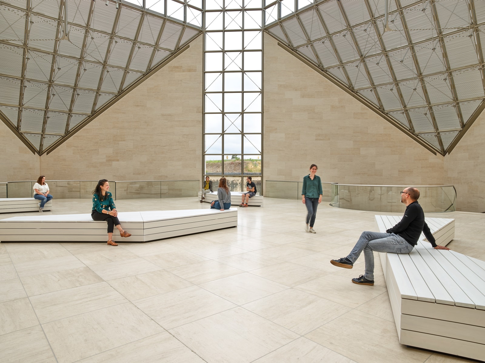 Bert Theis_Drifters_Mudam_2005-2006