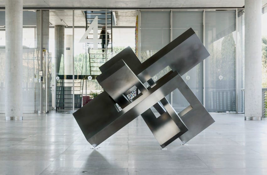 Arturo Berned, Head I, 2019