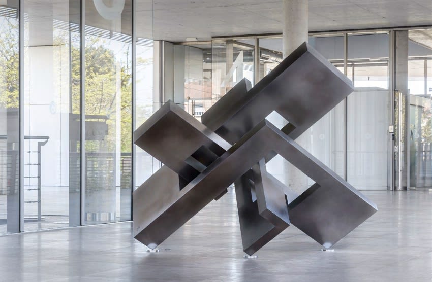 Arturo Berned, Head I, 2019