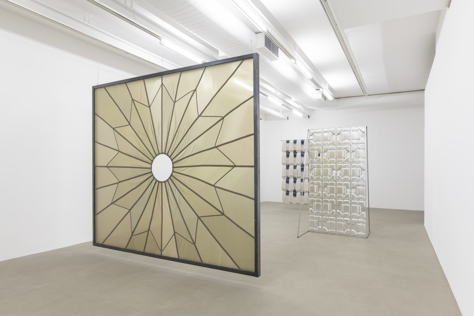 Vista de exposição, Portal, Galeria Luisa Strina, São Paulo, 2020 photo: Edouard Fraipont