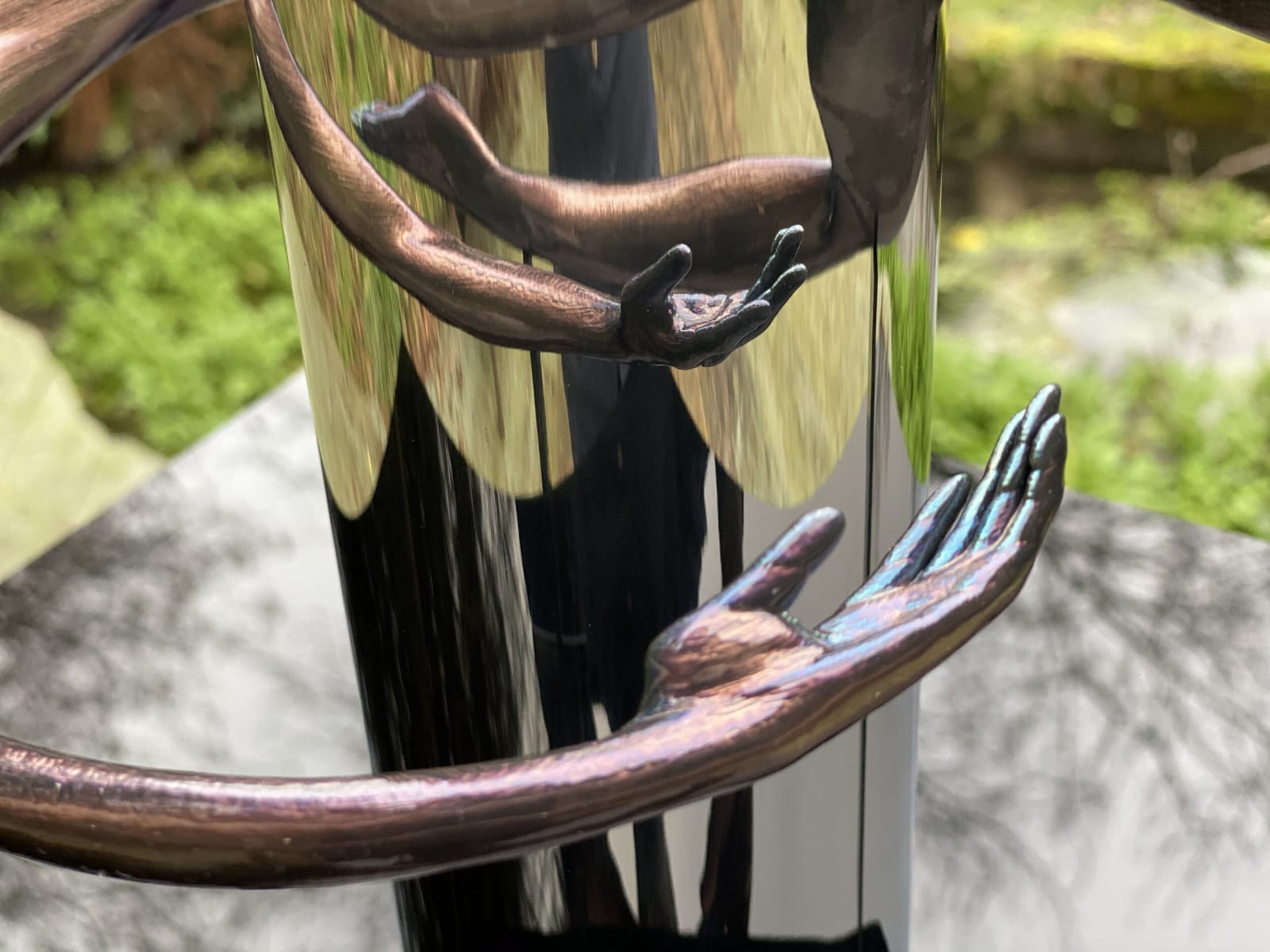 JONTY HURWITZ, Y-WOMAN